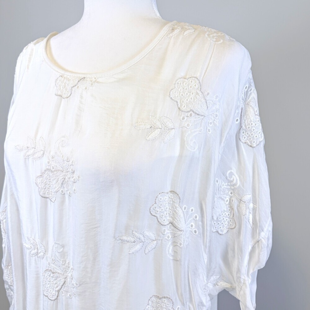 Silk Blouse Italy Embroidered Florals Fairy Core Casual Luxury White Size Small - Picture 1 of 15